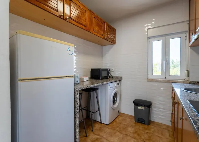 Appartement Olivais 2br - Metro & Airport By Perfect Getaway